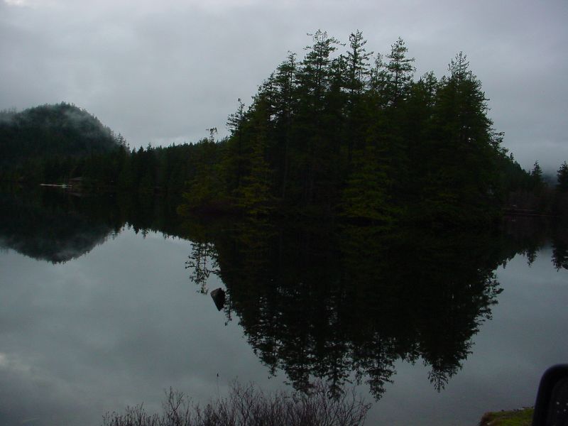 46_LovelyLake.JPG (800x600) 51.73KB Lovely Lake