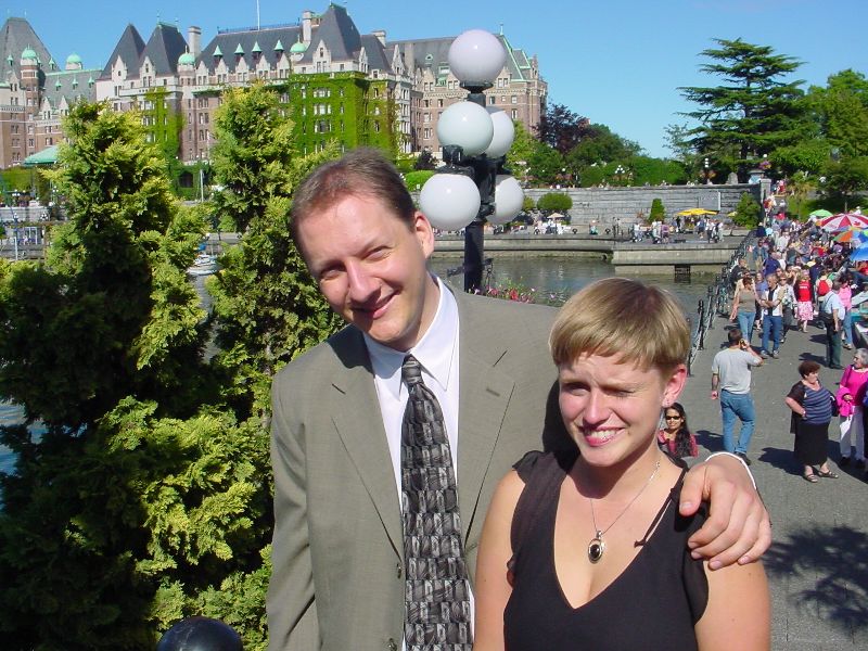 DSC00048.JPG (800x600) 126.36KB 