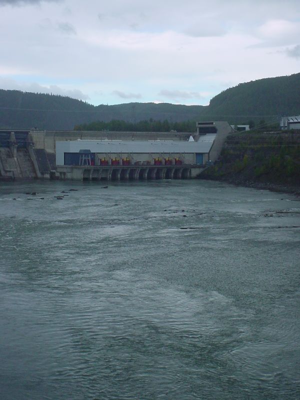 DSC00155.JPG (600x800) 66.26KB Peace River Gorge Dam