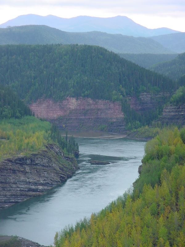 DSC00166.JPG (600x800) 71.80KB at the WAC Bennett Dam