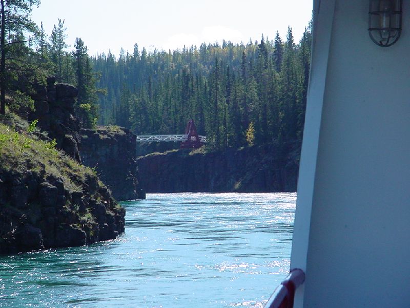 DSC00212.JPG (800x600) 87.25KB Yukon River Cruise