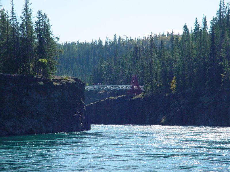 DSC00213.JPG (800x600) 94.38KB Yukon River Cruise