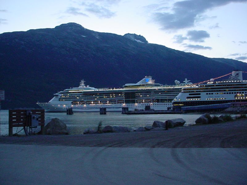 DSC00289.JPG (800x600) 65.52KB Skagway