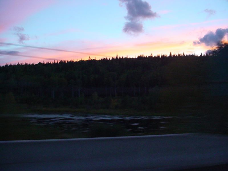 DSC00363.JPG (800x600) 40.71KB Sunset just outside Quesnel