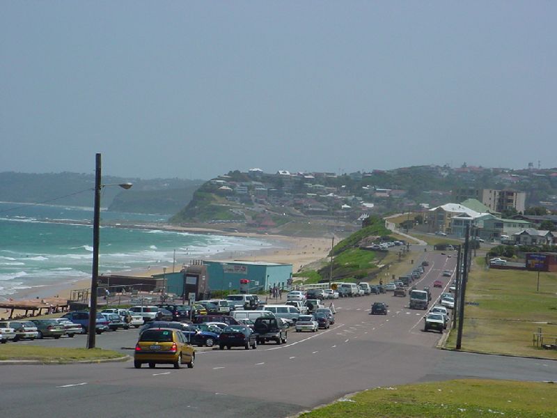 08-NewcastleBeach.JPG (800x600) 59.50KB Newcastle Beach