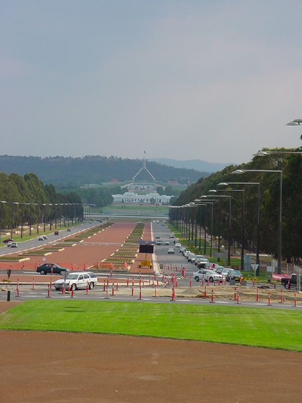 18-CanberraViewFromWarMemorial.JPG (600x800) 60.54KB Canberra View From War Memorial