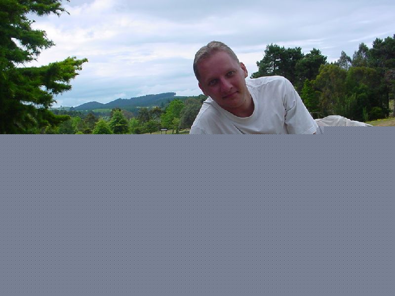 07-JasonInRotoruaPark.JPG (800x600) 90.91KB 7 - Jason In Rotorua Park