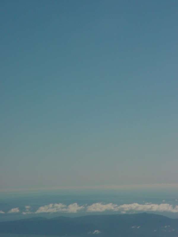 DSC00033.JPG (600x800) 11.14KB Blue, blue sky