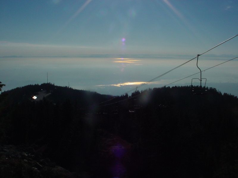 32-TheViewDownMt.JPG (800x600) 29.65KB The view down Mt. Semour to Vancouver