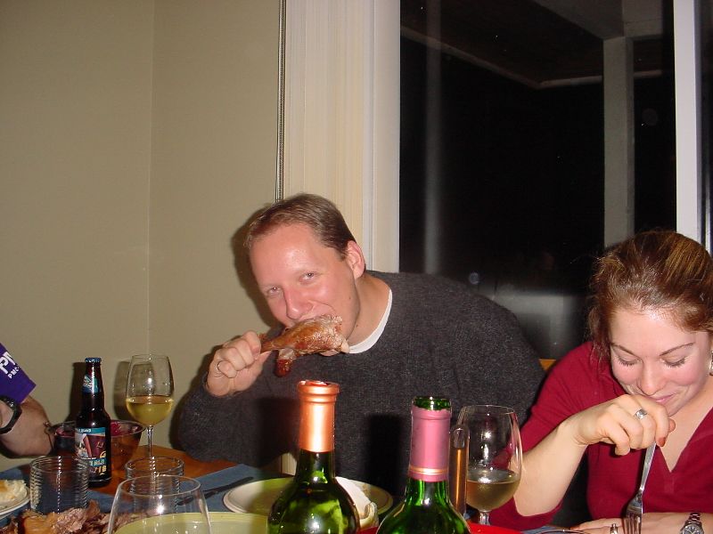 20_JasonGnawsOnA.JPG (800x600) 64.16KB Jason gnaws on a big chunk-a-Turkey