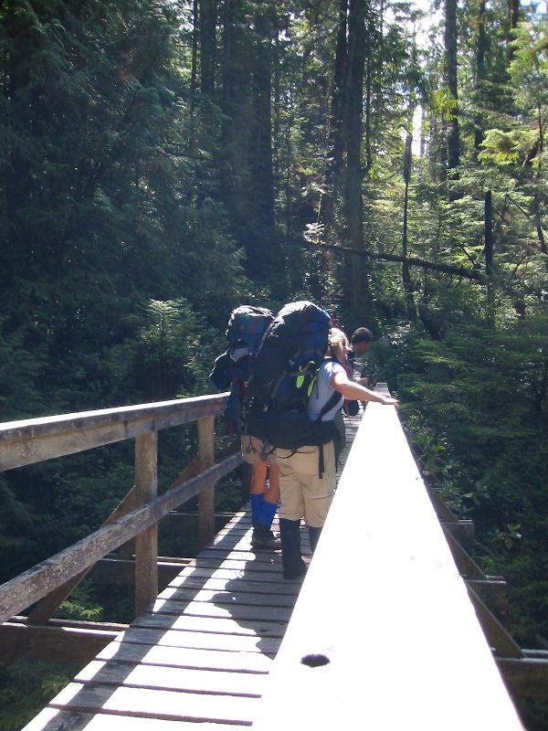 032_OneOfTheFirst.JPG (600x800) 108.00KB One of the first river crossings