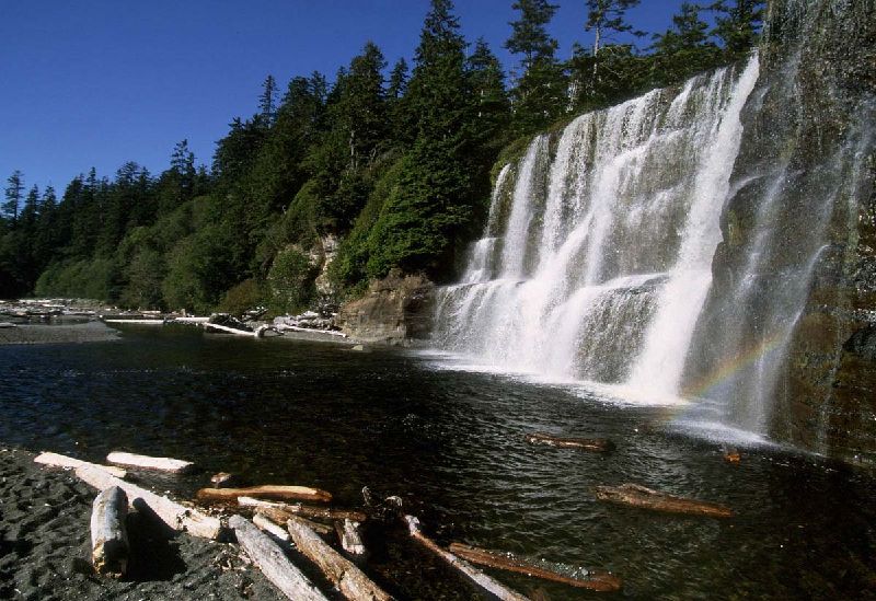159_TsusiatFallsFromWill's.jpg (800x549) 111.15KB Tsusiat Falls from Will's Camera